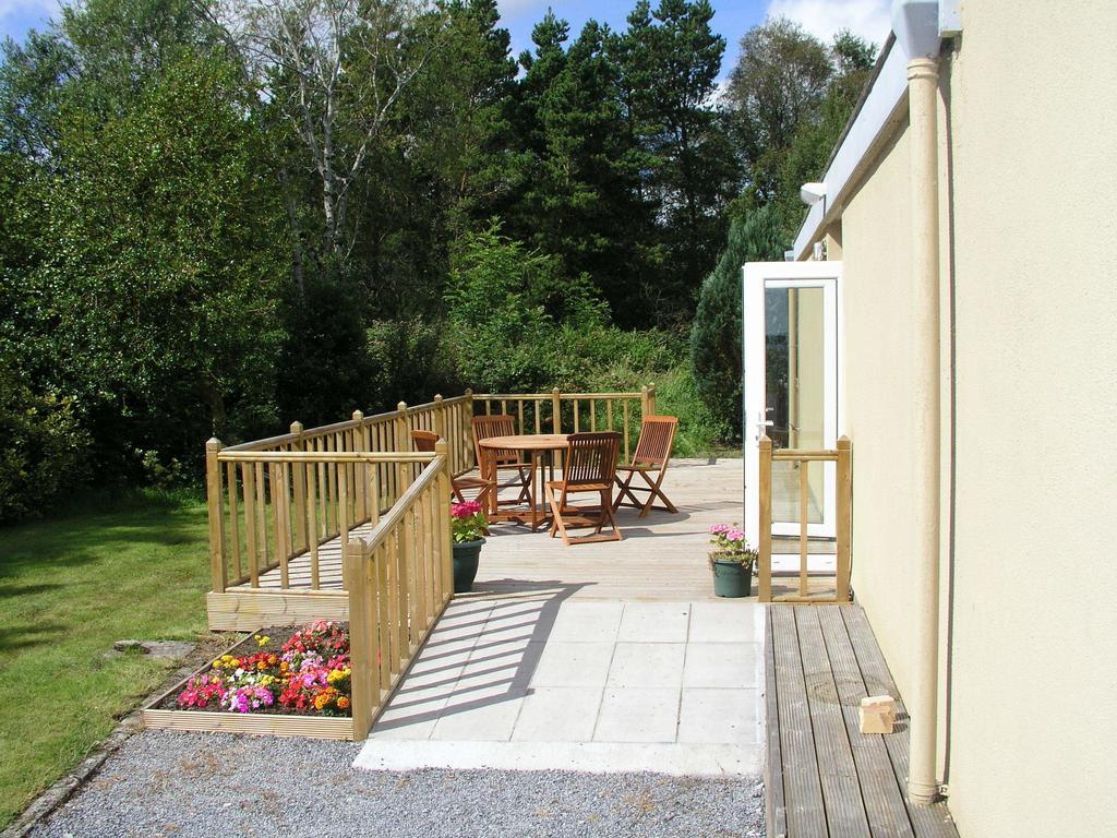 Lakeland Midsummer Lakehouse Oughterard Eksteriør billede