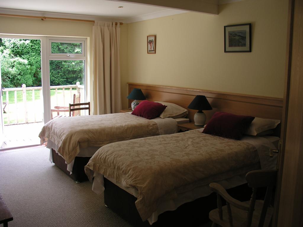 Lakeland Midsummer Lakehouse Oughterard Eksteriør billede