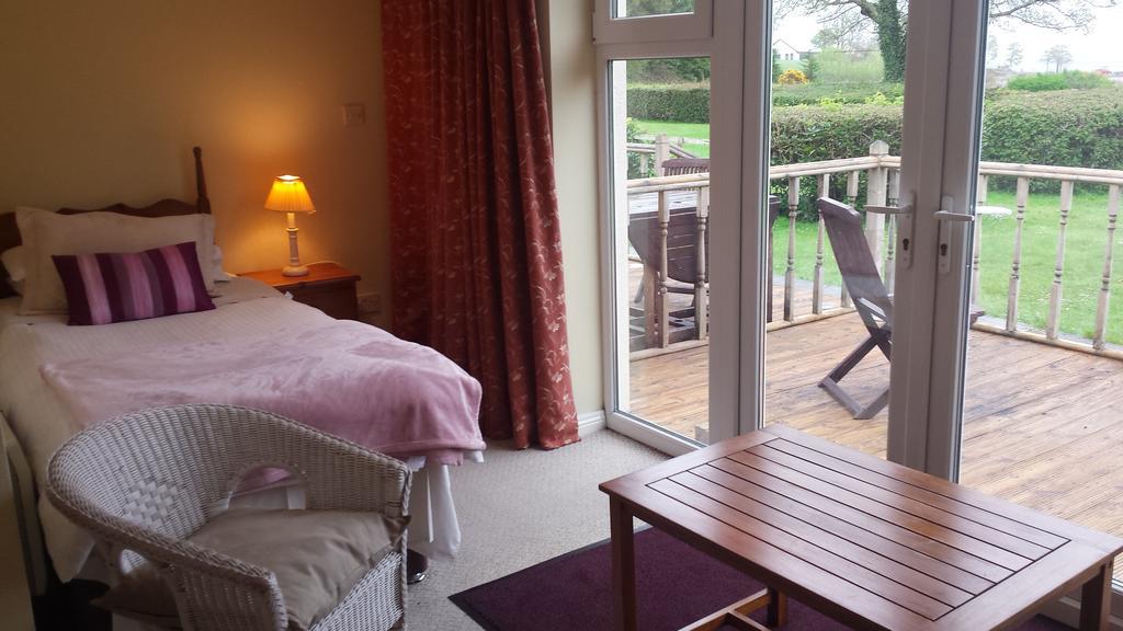 Lakeland Midsummer Lakehouse Oughterard Eksteriør billede